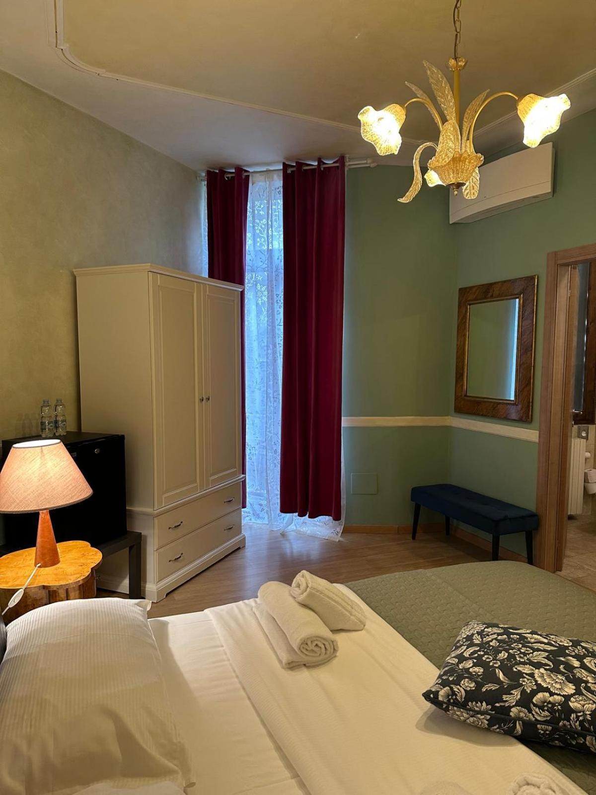 Guest house Lady 2*